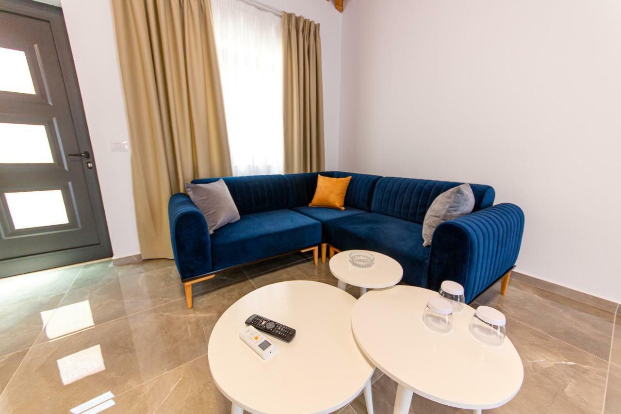 Santa Oliva Suites Ksamil Exterior foto